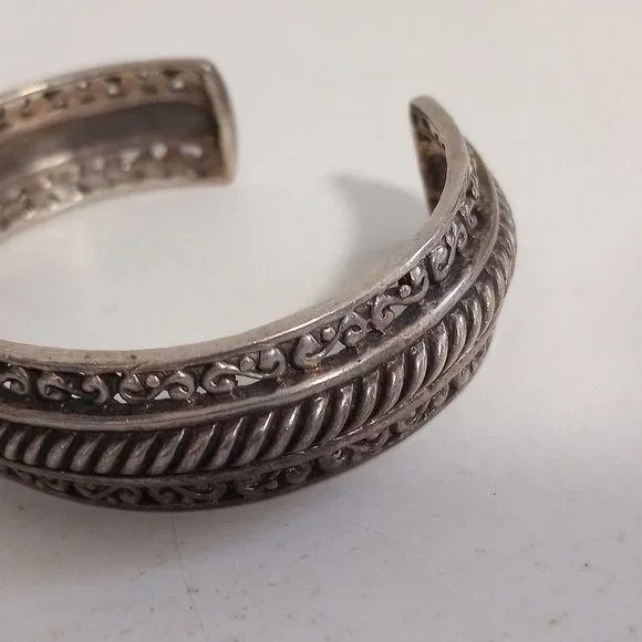 Vintage Boho Chic Ornate Silver Cuff Mexican bracelet - Picture 3 of 4